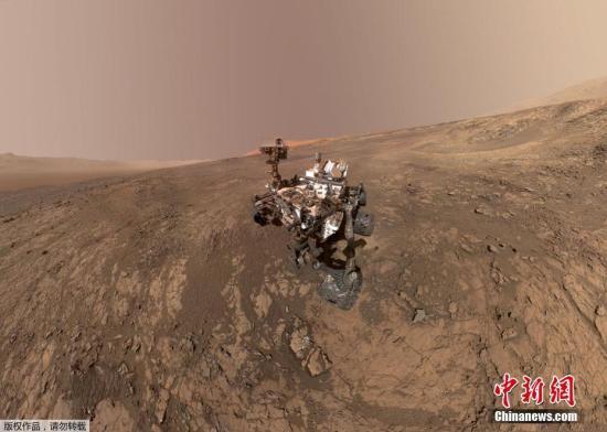 资料图片：“好奇”号火星探测器在火星维拉鲁宾岭的“自拍照”。
