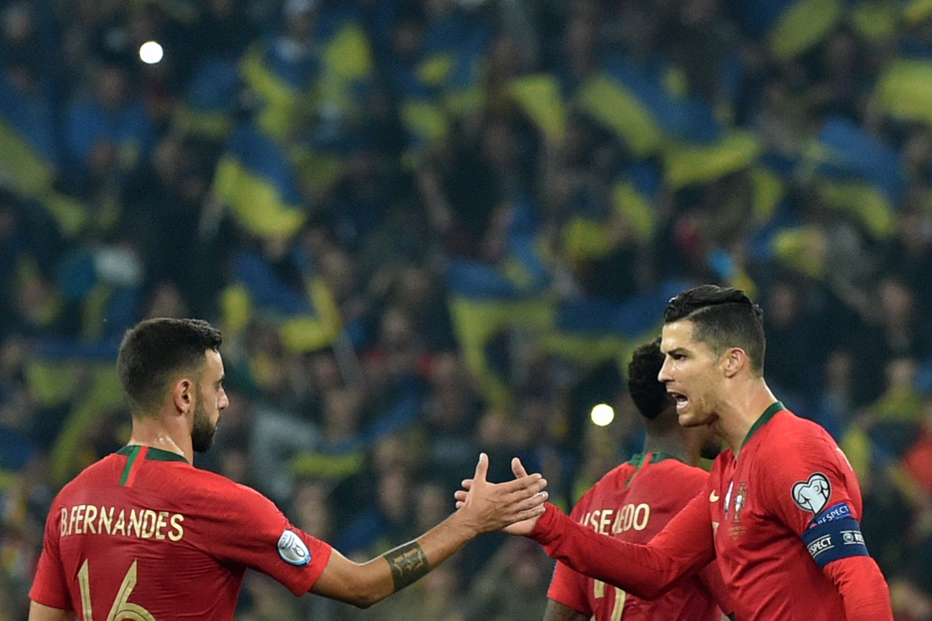 欧预赛:乌克兰2-1葡萄牙