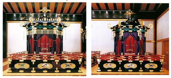天皇（左）和皇后的宝座：高御座和御帐台
