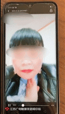 「江苏新闻」男子爱上＂快乐的小公主＂，3个月给她18万！看到真人眼泪掉下来