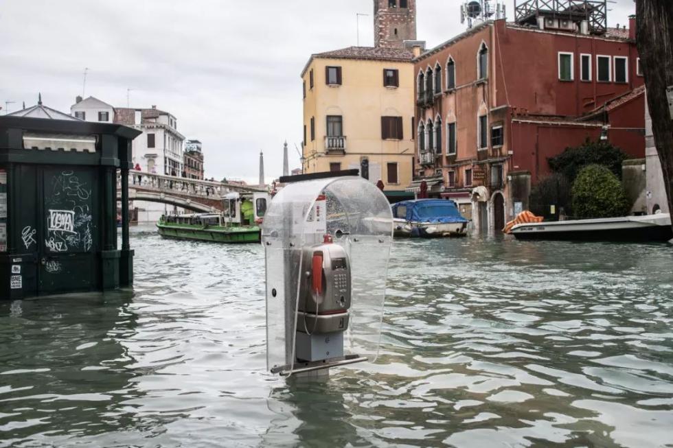 “水城”威尼斯因暴雨引发洪水被淹  至少2人因洪灾死亡