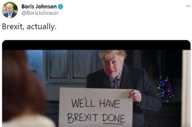 英国首相约翰逊模仿《真爱至上》影片拍摄“脱欧”至上。图片来源：社交媒体截图。
