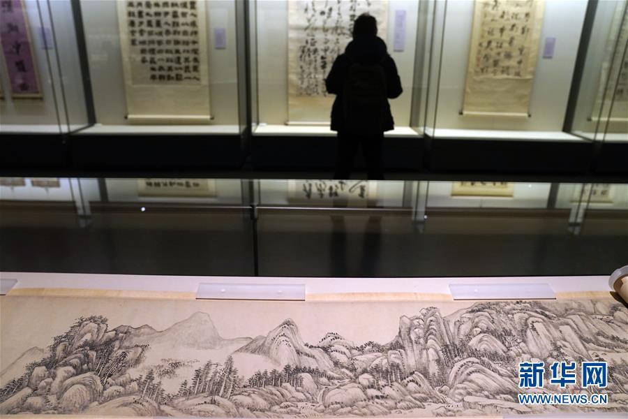 国博举办中国古代书画展