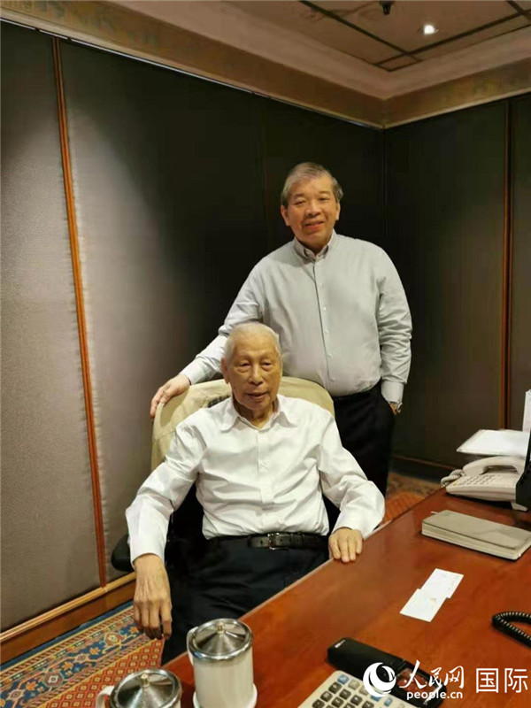 新加坡高官:中国的发展奇迹不是偶然的