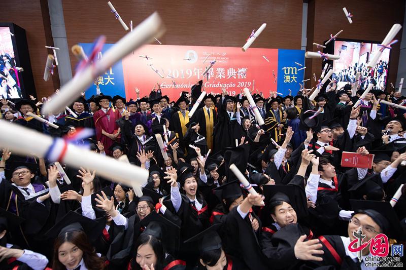 2019年5月25日，澳门大学举行毕业典礼。张金加 摄