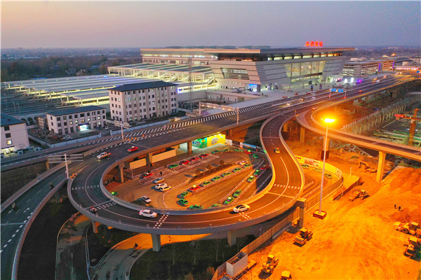 尤其高铁阜阳西站,临泉站,太和东站的无缝连接,将临泉带入1小时合肥