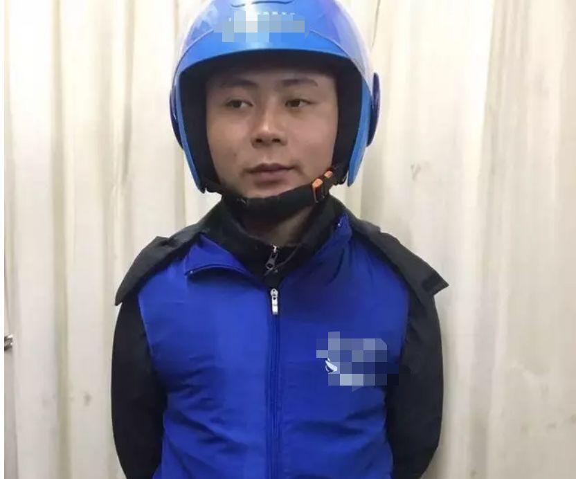上海外卖骑手吴申元，