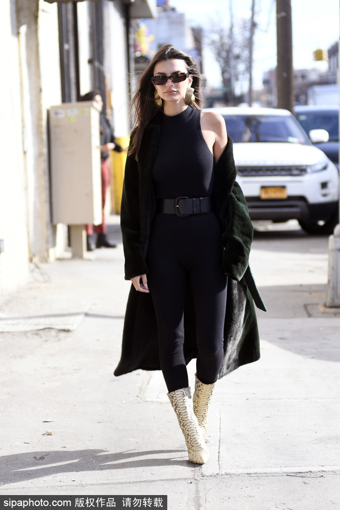 最火紧身连体裤 20200106100414350.jpg