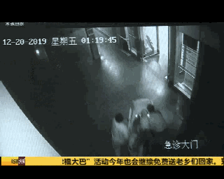 凌晨2点，两人又将小侯送进医院，小侯被诊断为中度酒精中毒。