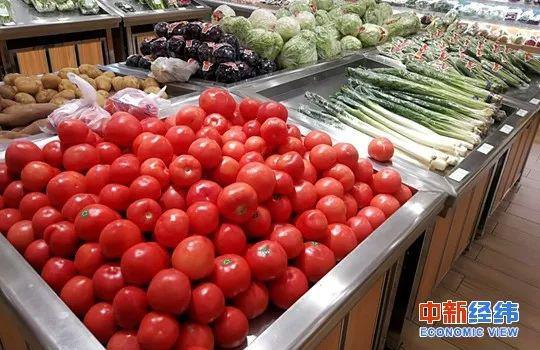 ▲超市里的蔬菜 中新经纬 张义华 摄