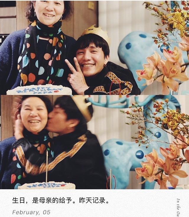 2月4日是陈坤的44岁生日，5日，陈坤分享了两张与妈妈一起庆生的照片。