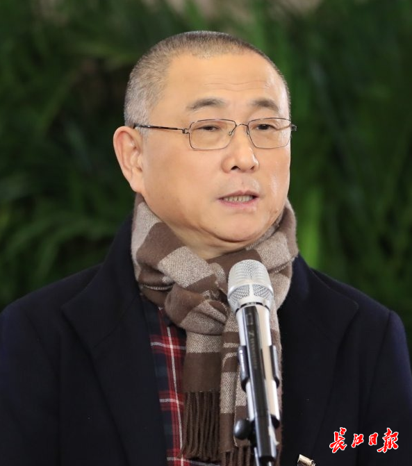 湖北各界知名人士为武汉加油,致敬逆行者