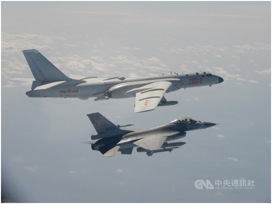 ̨F-16սɽž20018ź-6K(ͼƬԴ̨塰硱)