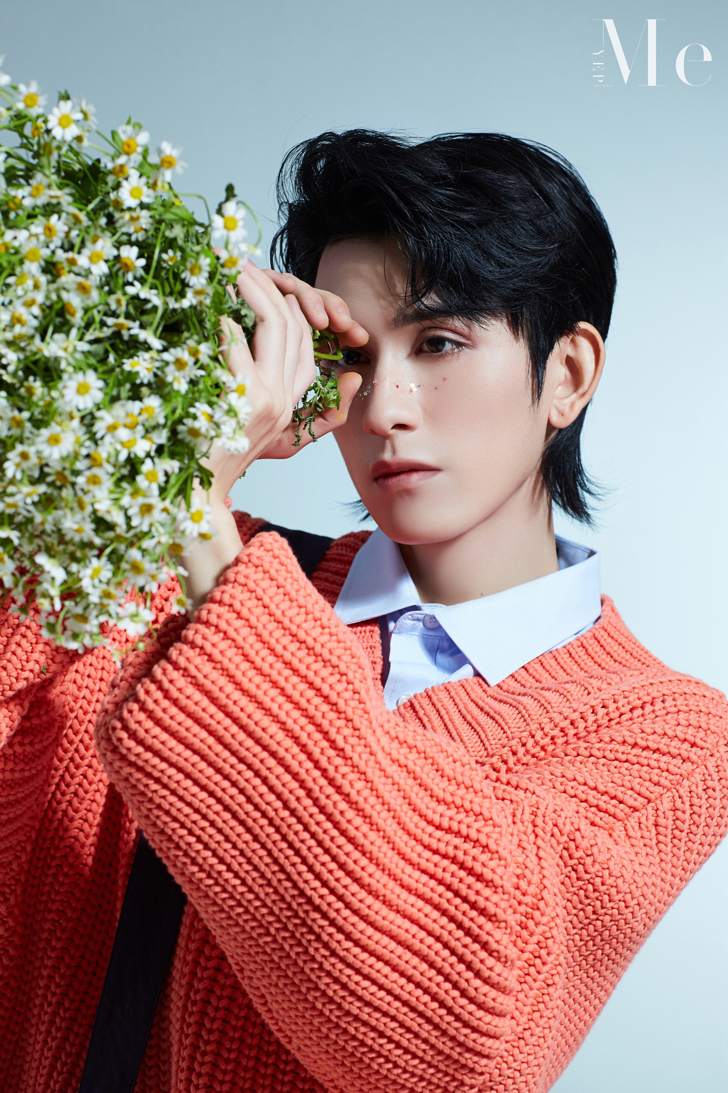 朱赞锦早春大片曝光百变魅力撩动人心