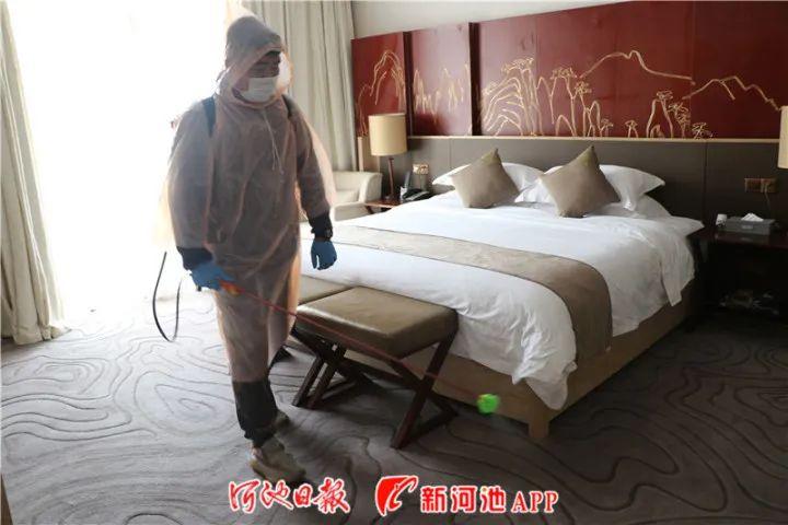 广西一医院全封闭管控189名医护人员被隔离观察