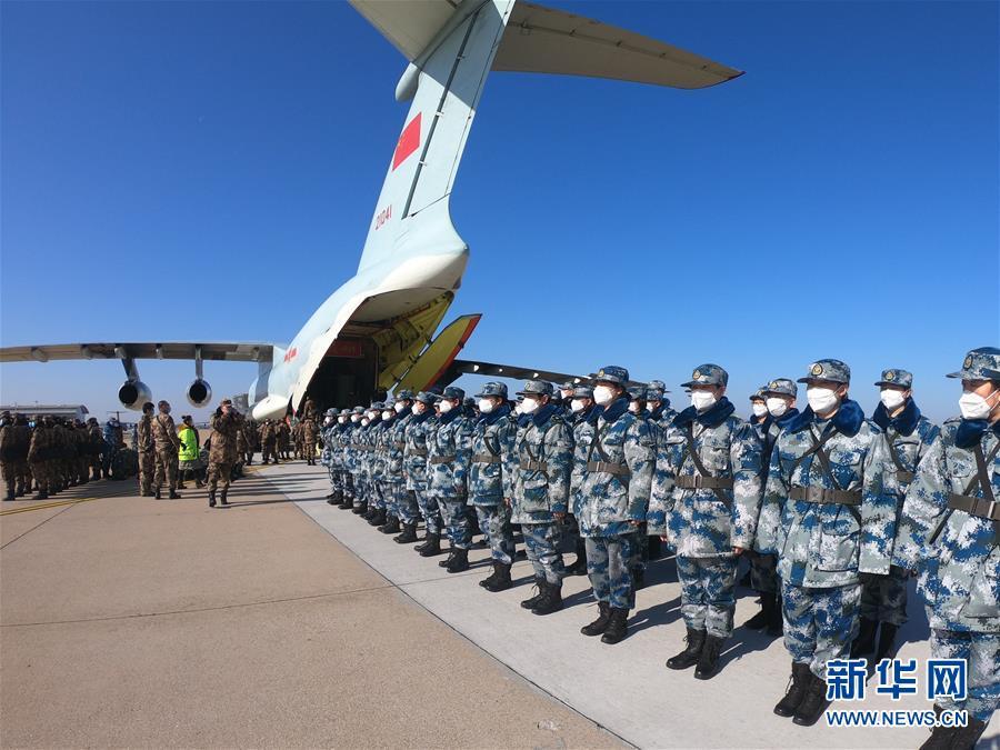 中部战区空军航空兵某团支援湖北抗疫空运记事