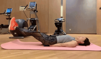 刘亦菲宅家1月练出腹肌，而我怎么胖5斤？