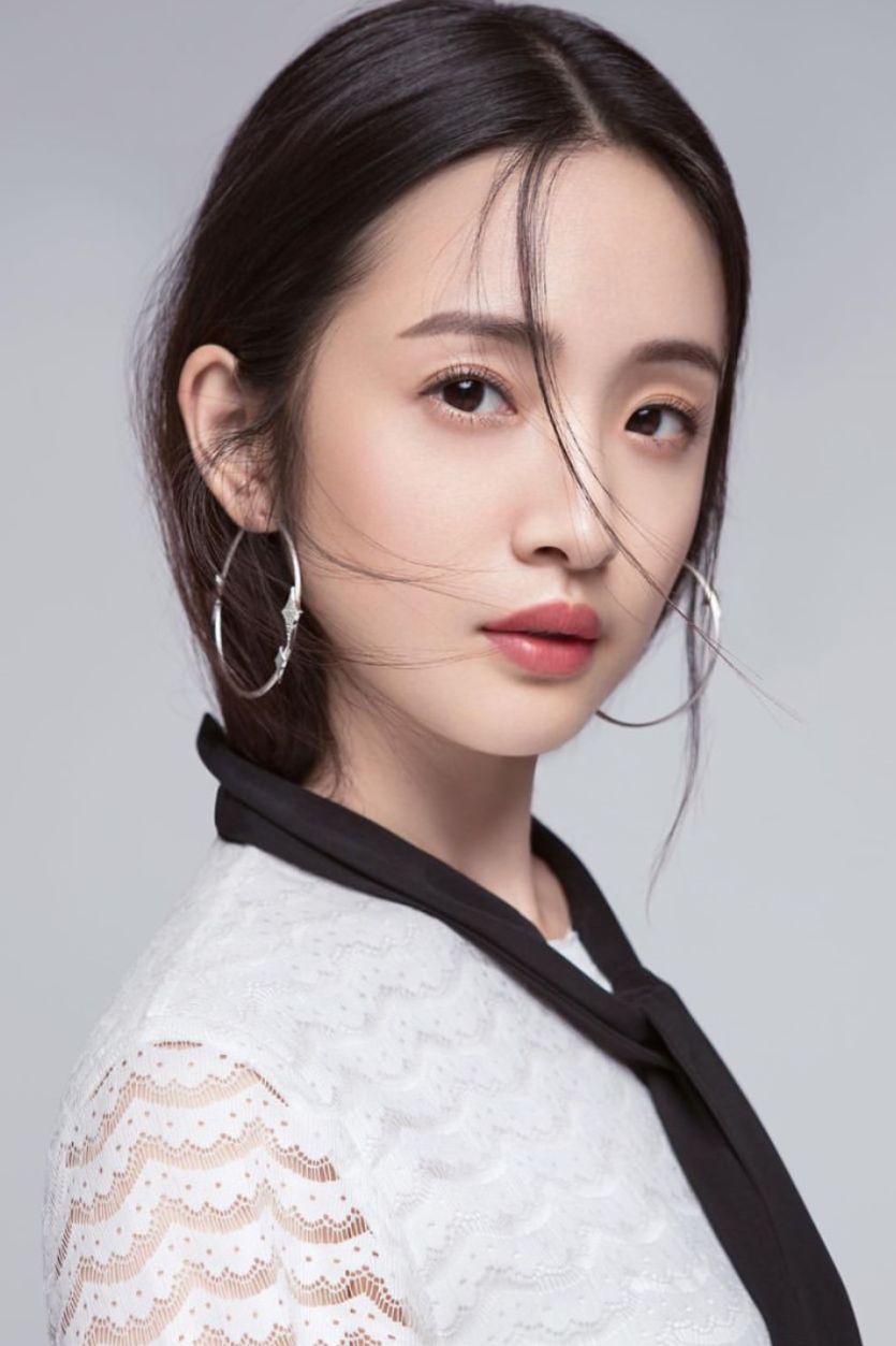 冬瓜脸死鱼眼大门牙兔颜女孩谭松韵20靠什么降伏大魔王