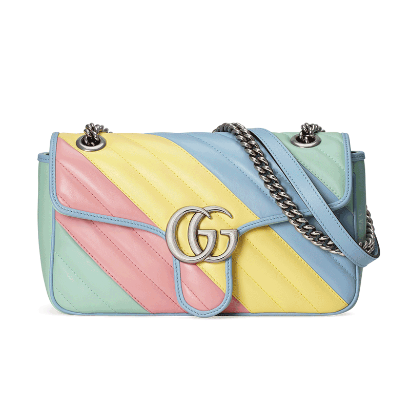 整个时尚圈都在穿的独角兽色让今年夏天更加梦幻了