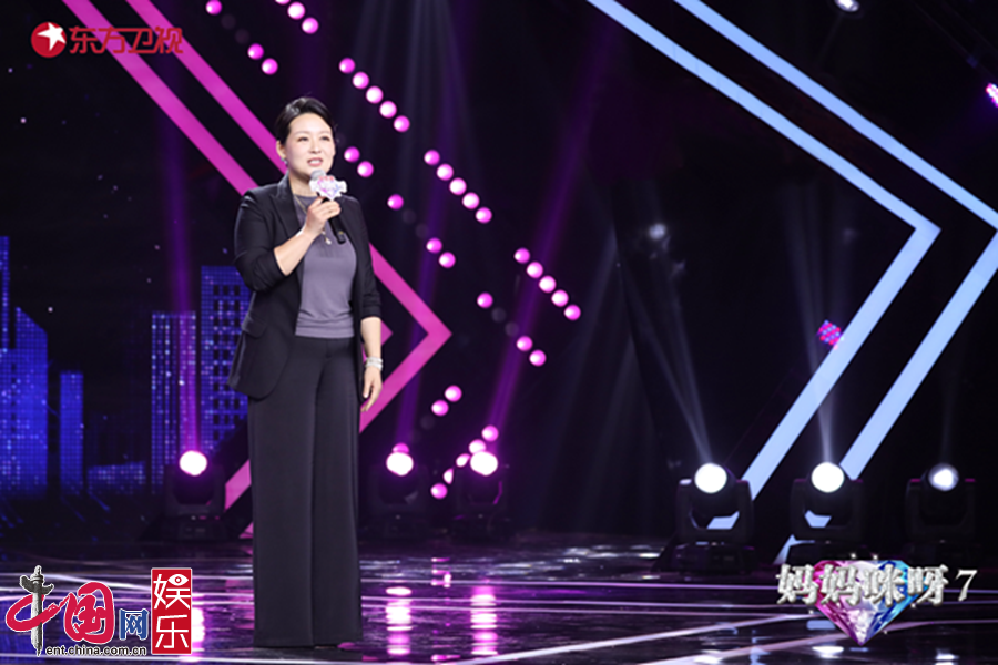 服务员一路升级销售总监 因女右耳失聪改做“半全职妈妈”