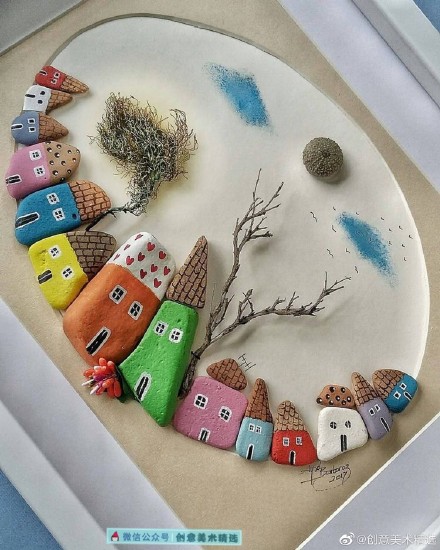 石头与手绘结合创作出层次丰富的创意拼贴画作品