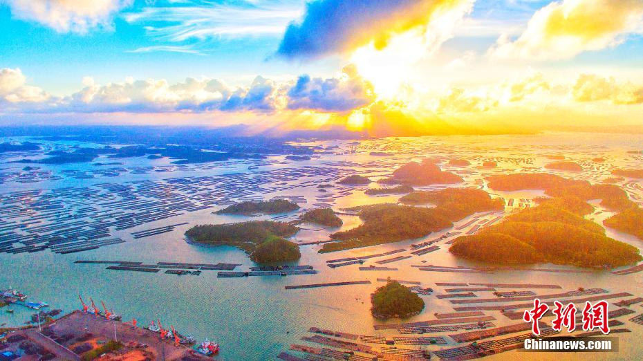 航拍广西钦州七十二泾百岛交错美轮美奂