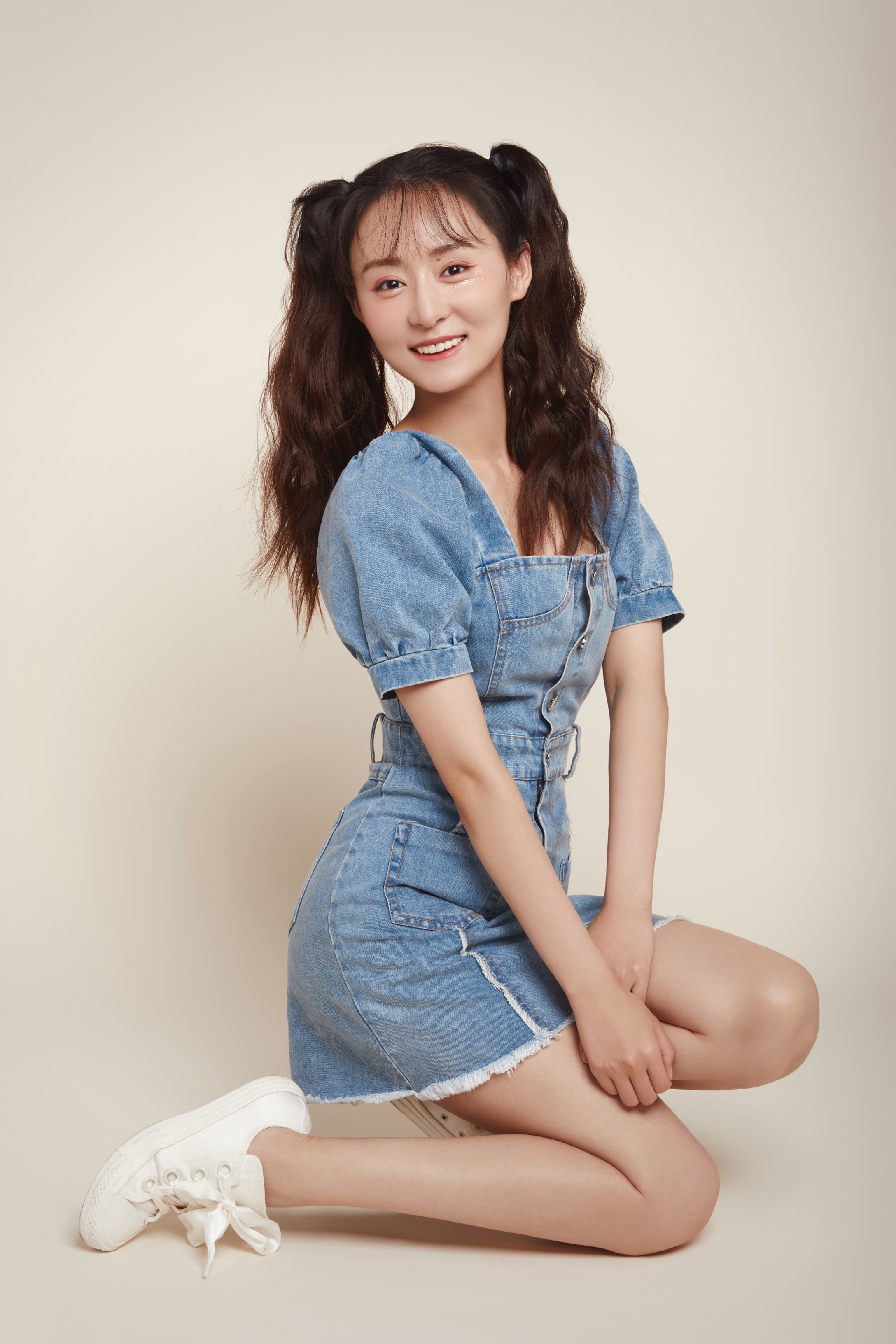 马熙米曝光哪吒头写真俏皮可爱直击人心